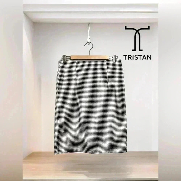 NWOT, Tristan, Black & White Gingham Pencil Skirt, Size 8 - Picture 1 of 7